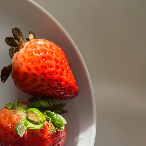 Meet your Posher, Sara - Picture 1 of 1